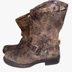 FRYE Womens Veronica Short Chocolate Vintage Distressed Leather Boot Size 6